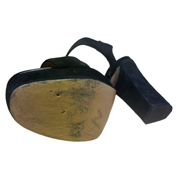 Calvin Klein platform suede black size 7 ankle buckle shoe in great condition. - Picture 5 of 5